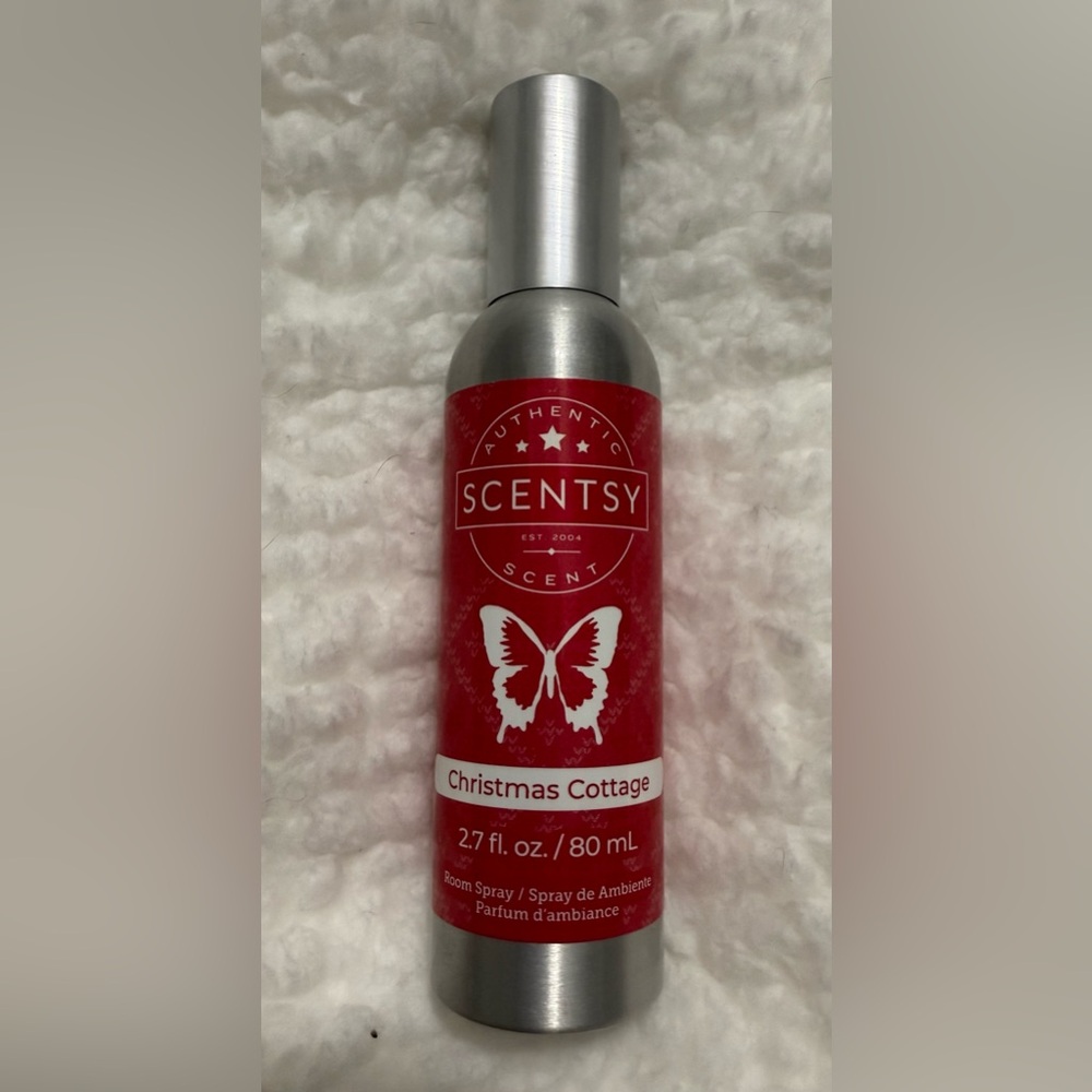 Scentsy Christmas Cottage Room Spray